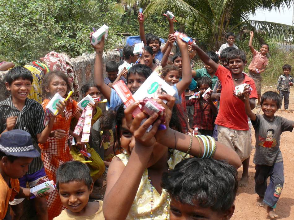 2013/April/Children-Celebrating-Donations.